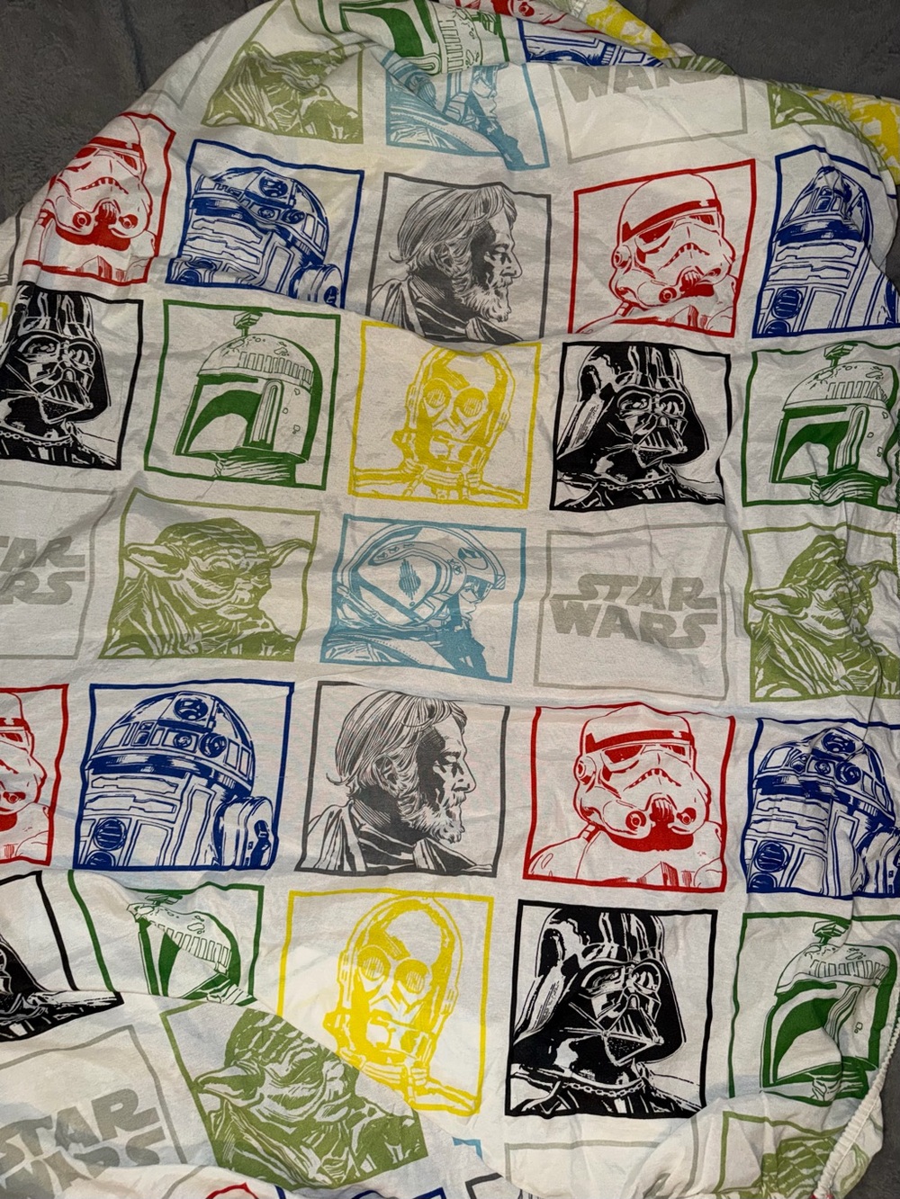 Star Wars Twin Fitted  Gridded Bed Sheet • R2D2 Darth Vader, Yoda C3PO USED